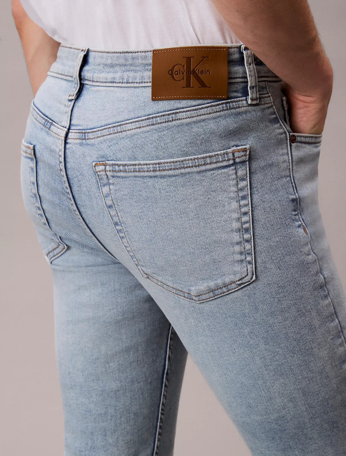 Calvin Klein Jeans CK Mens light blue skinny fit Denim jeans size 32X30 image 2