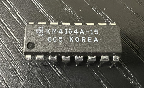 Samsung KM4164A-15 DRAM - 64K 1 bit Dynamic RAM - 4164 Memory - Korea - Tested