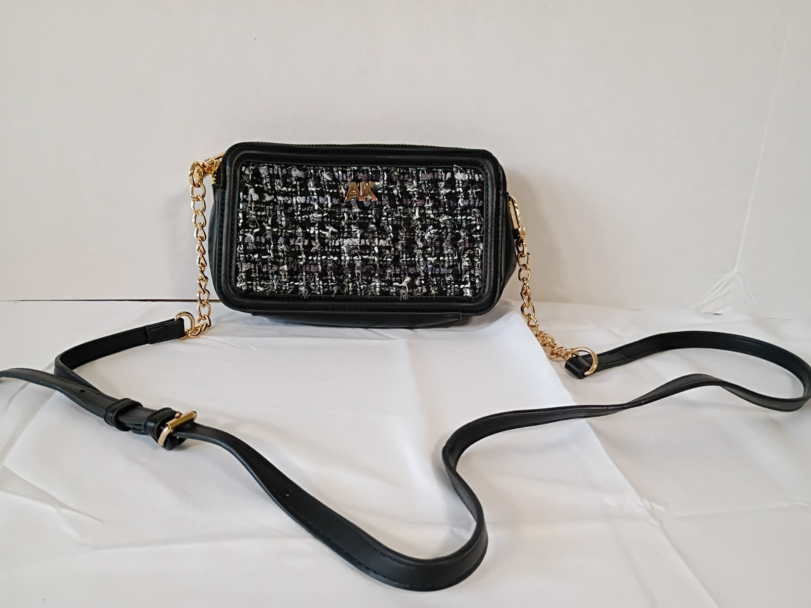 Anne Klein Black & White Tweed Double Zip Crossbody Bag 9"x5" RARE Hard To Find