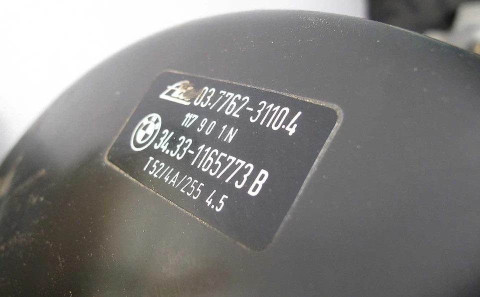 BMW Z3 Roadster Coupe DSC Brake Booster w Master Cylinder Assembly 1999-2001 OEM - Image 3 of 3