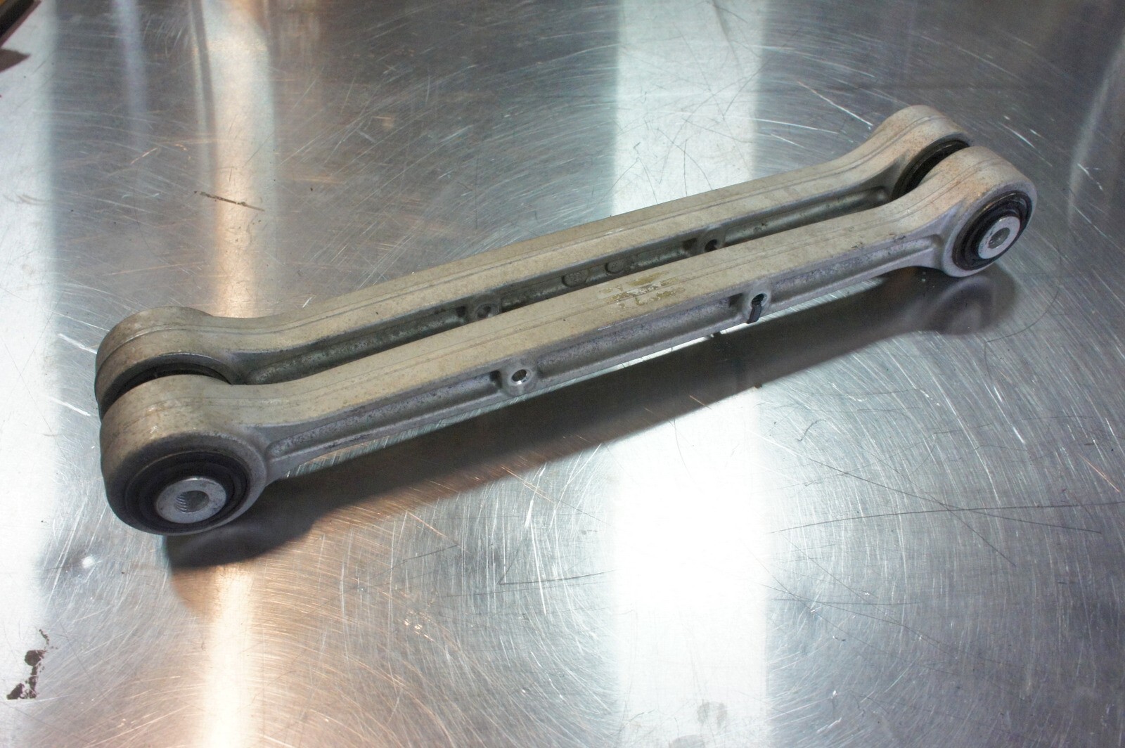 Porsche 911 GT3 2014-2019 Rear Right Lower Control arms Pair