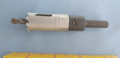 Starrett Bohrkrone mit Adapter  / 22 mm Durchmesser / Hartmetallkorn