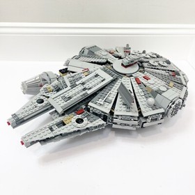 Lego Star Wars 75105 2015 Millennium Falcon