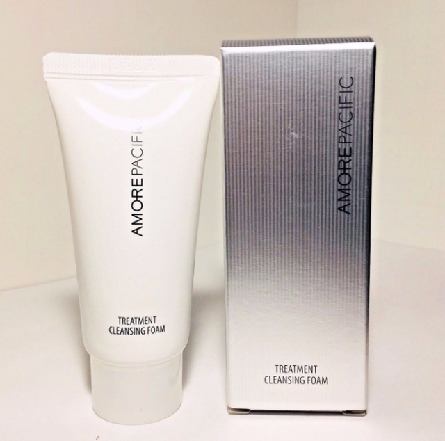 amorepacific treatment cleansing foam