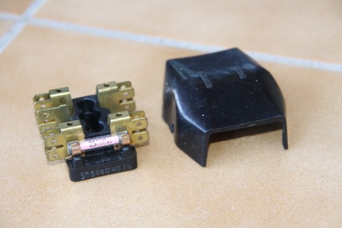 Boite dérivation NEUVE avec fusible LUCAS 25 A LOTUS ELAN, anglaises/ Fuse unit - Foto 2 di 3