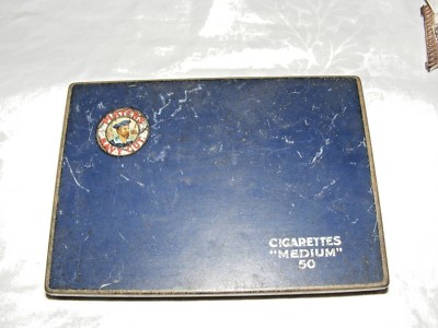 players navy cut cigarettes medium 50 tin VINTAGE COLLECTABLE PLAYERS NAVY CUT CIGARETTE TIN 50 MEDIUM