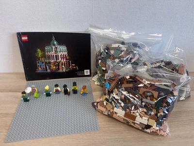 LEGO® Creator Expert 10297 Boutique-Hotel mit Anleitung - Bild 1 von 4