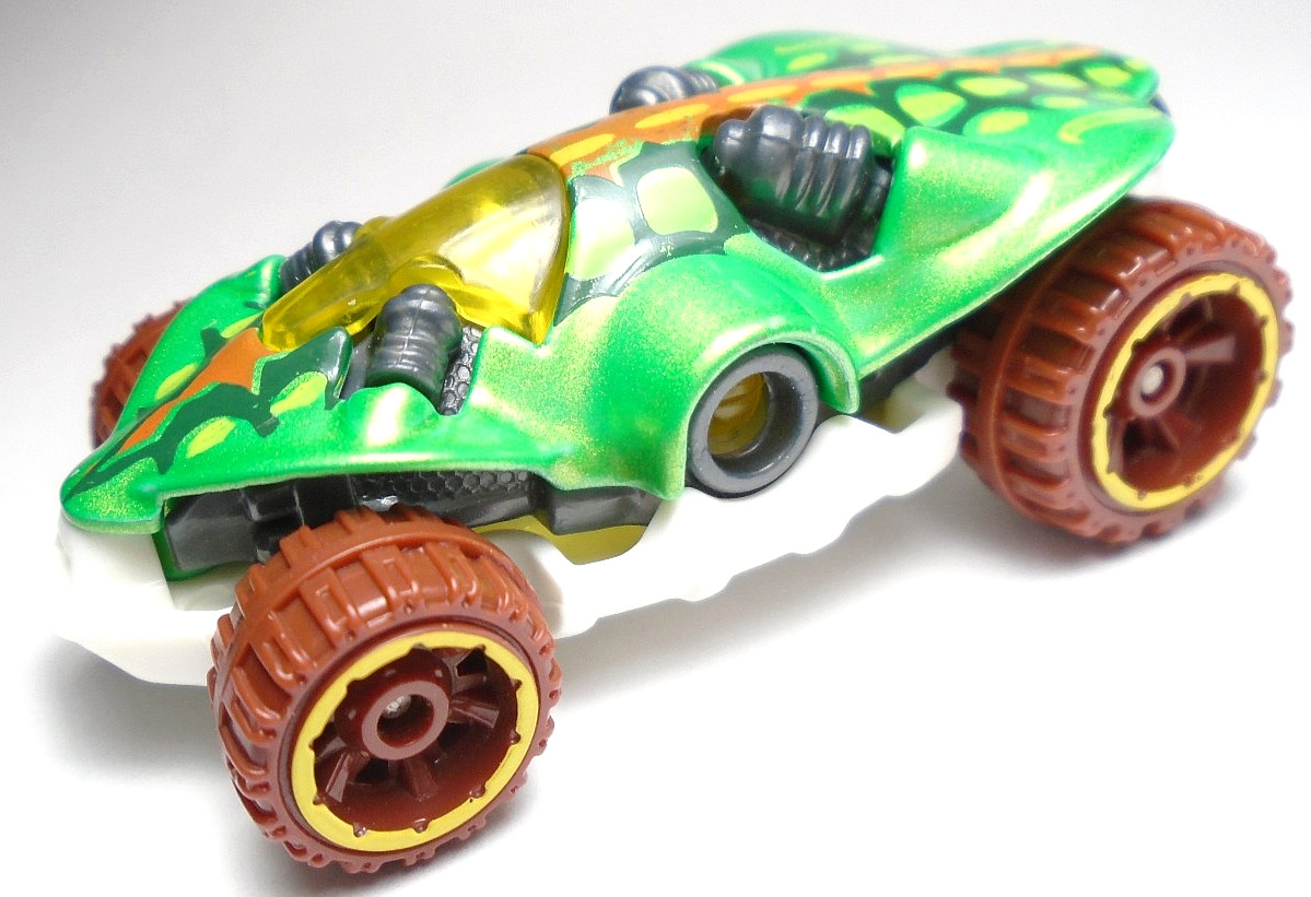 2013 HOT WHEELS HW SWAMP BUGGY GREEN 1:64 DIECAST 2 1/2" CAR WITH BROWN & YELLOW