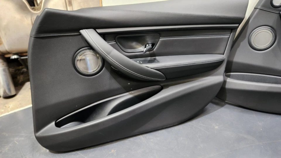 ✅ OEM BMW F80 M3CS M White Black Full Leather Interior Heated Seats SET * - Image 3 of 4