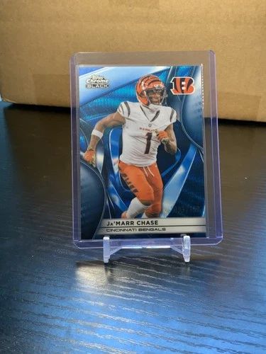 JA'MARR CHASE 2025 TOPPS CHROME BLACK BLUE WAVE REFRACTOR #24 /150 BENGALS