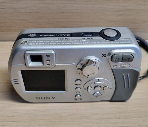 Sony Cybershot DSC-P32 3.2MP Digital Camera | Spares & Repairs - Picture 3 of 5