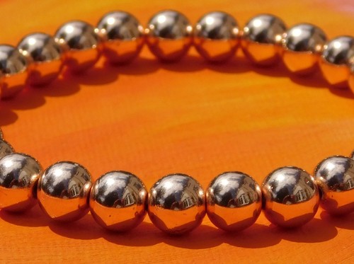 Pulsera con cuentas premium de 8 mm hecha a mano para hombre/damas - hematita de oro rosa. - Imagen 3 de 4