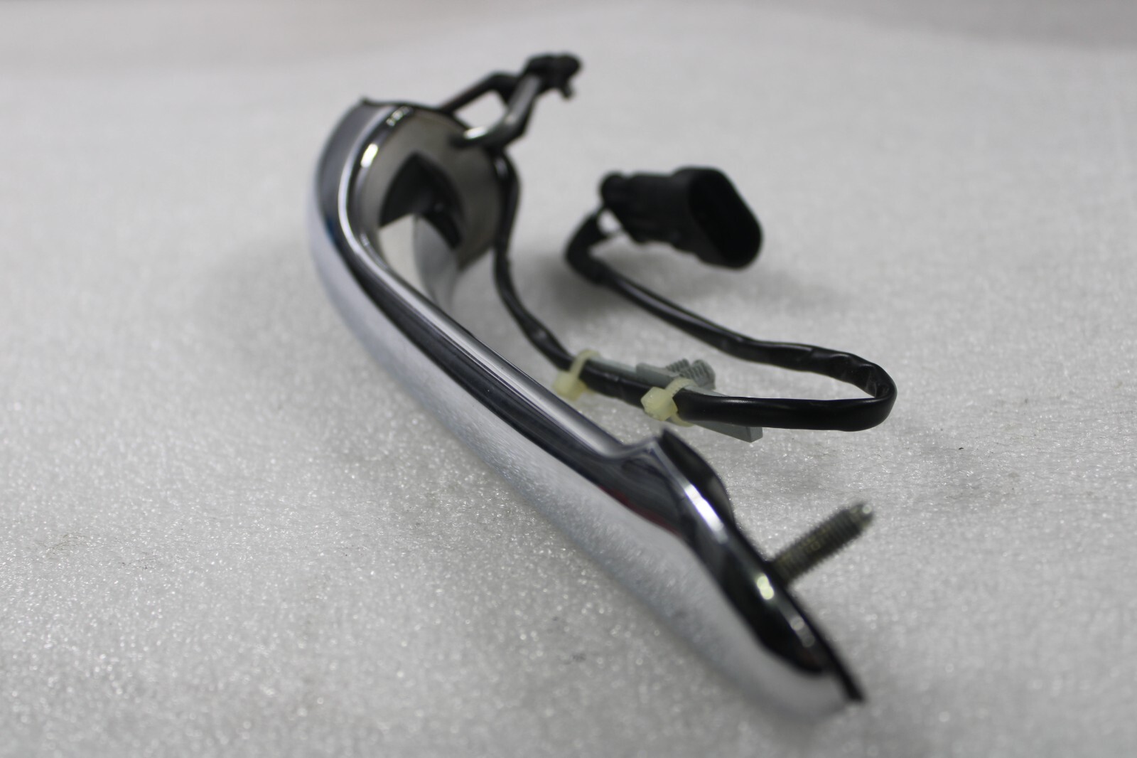 Maserati Quattroporte, RH, Right, Rear Outer Door Handle, Used, P/N 68808800