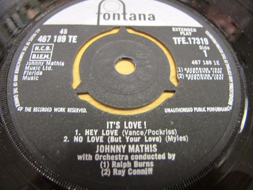 TFE 17319 UK 7" 45RPM 1960 JOHNNY MATHIS "IT'S LOVE" EP EX - Picture 4 of 6
