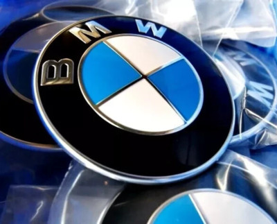 BMW 82mm Fronthaube Emblem 1 3 5 6 7 X1 X3 X5 X6 E UND G SERIE
