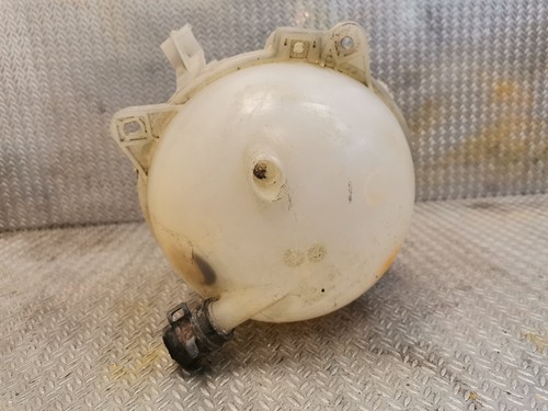 AUDI A3 8P1 2.0 TFSI Expansion Tank 1K0121407A 2.0 Petrol 147kw - Picture 3 of 4