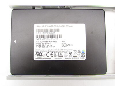 Samsung SM883 960GB SSD MZ-7KH9600 SATA 6Gbps 2.5'' Solid State Drive.