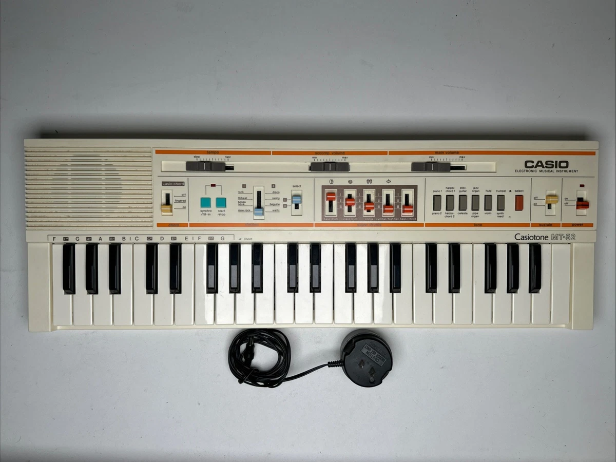 Casio MT-52☆リズムマシン付きビンテージシンセサイザー☆日本製☆希少☆ Casio MT-52☆リズムマシン付きビンテージシンセサイザー☆日本製