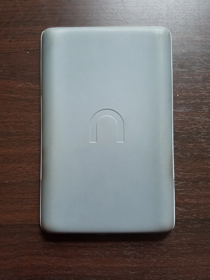 Barnes & Noble Nook 1st Edition (BNRV100), New Battery, 2GB, Wi-Fi + 3G - Image 4 of 4