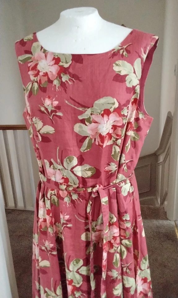 Vintage 1980s Laura Ashley dress pink linen pinafore floral  sundress size 16 - Image 2 of 4