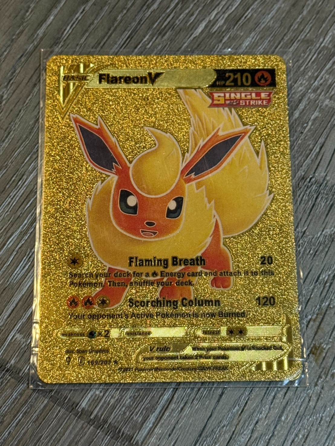 Flareon V 169/203 Single Strike Evolving Skies Gold Foil Fan Art Display Card NM