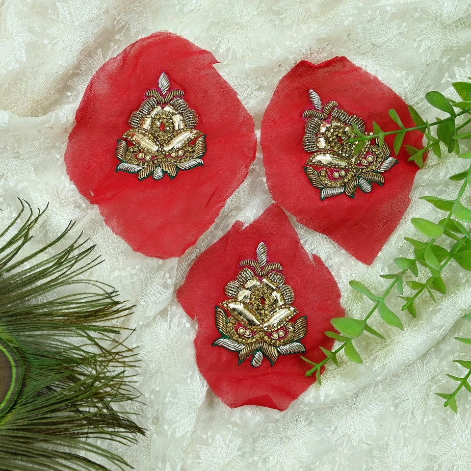 Vintage Red Pure Georgette Silk Appliques – Set of 3 Hand-Embroidered Dabka Zari - Image 4 of 4