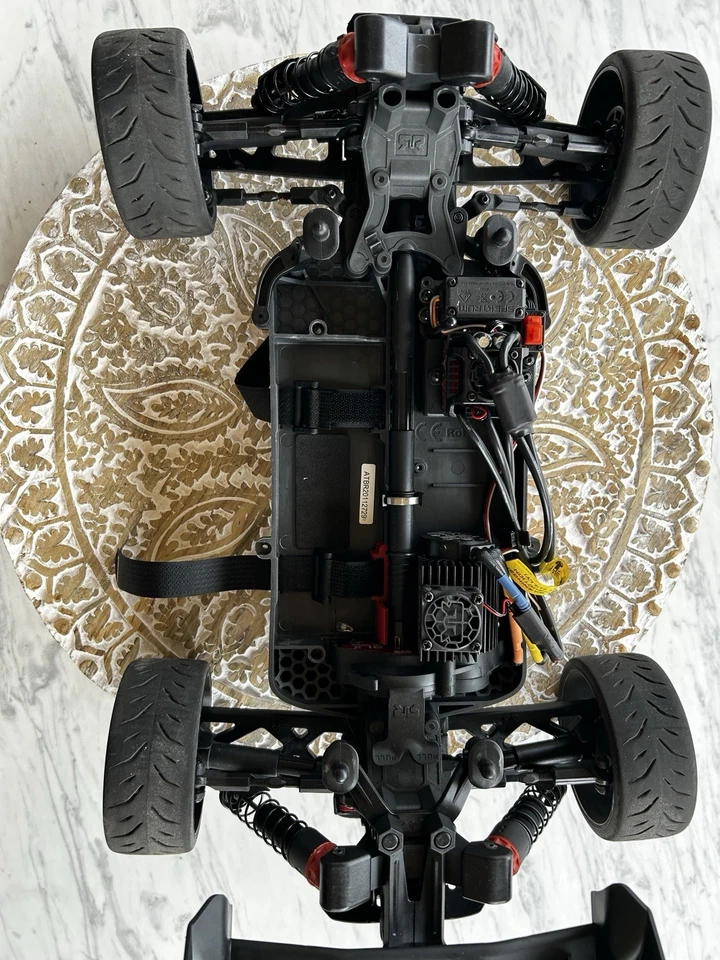 ARRMA ARA8606V5 1/8 Scale Typhon 3s 4WD BLX Buggy - Image 4 of 4