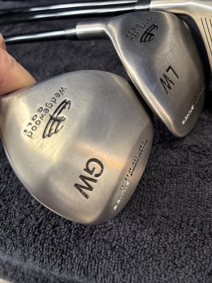 Wedgewood Silver IR Series - 5 Clubs + Wedgewood short 7-8 iron 38* - Image 2 of 4