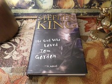 The Girl Who Loved Tom Gordon 1999 Stephen King FIRST EDITION Hardcover /w DJ