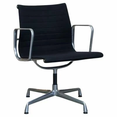 1 OF 3 RRP £2,200 CHARLES & RAY VITRA EAMES EA108 HOPSAK SWIVEL OFFICE ARMCHAIRS - Image 1 of 4