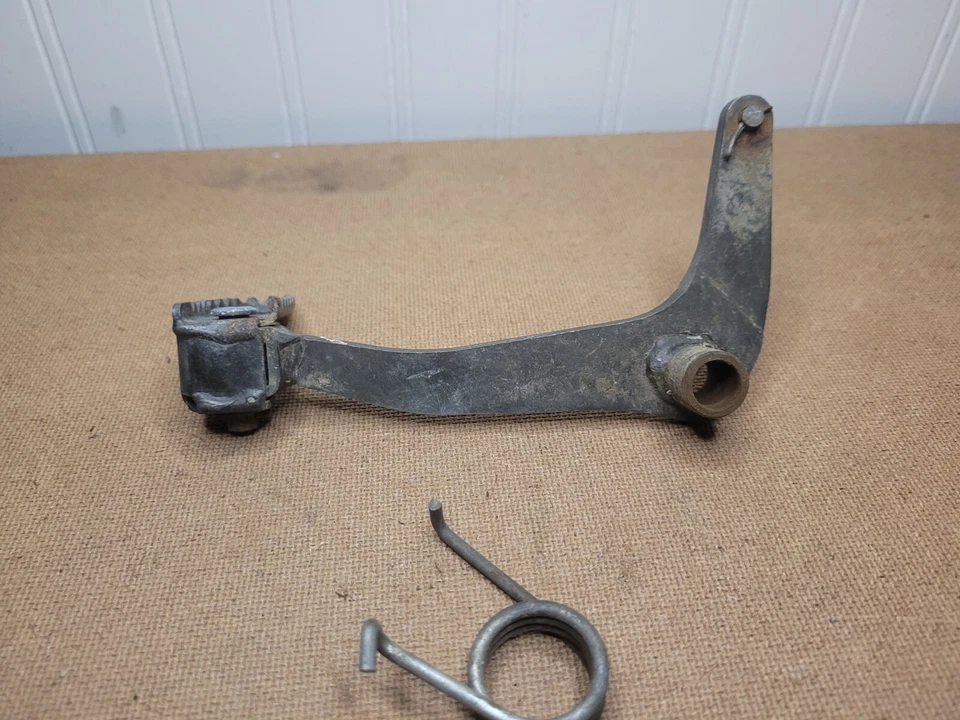 1980 1981 Yamaha IT175 Rear Brake Lever - Image 4 of 4