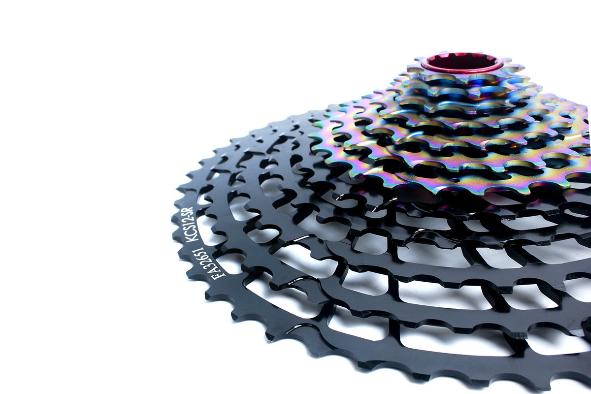 Cassetta Sram GX Eagle Lunar 12 velocita 10-52T - Eurobici Shop Cassetta Sram GX Eagle Lunar 12 velocita 10-52T - Eurobici Shop