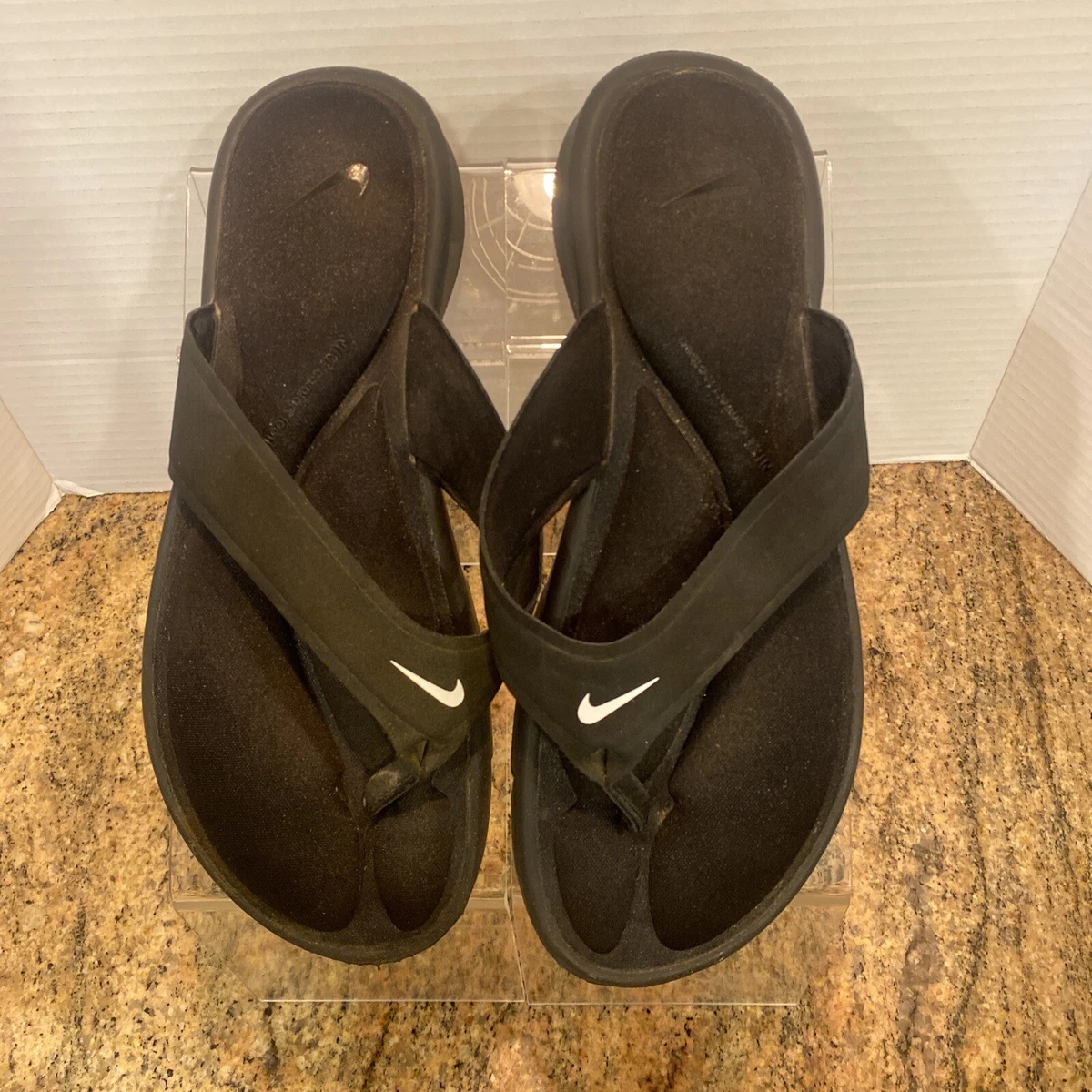 Nike Comfort Footbed Womens Black Thong Flip Flops Sandals Size 9 EUC