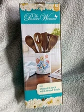 The Pioneer Woman 6-Pieces Utensil Crock with Wood Tools, (Mazie Design)