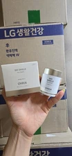 O HUI Day Shield Sun Powder SPF50+ PA+++ 20g + Puff #01 Pink K-Beauty OHUI