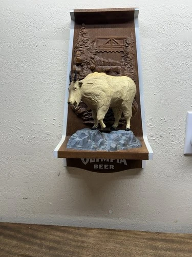 Vintage OLYMPIA Beer Wall Mount Sign Wildlife Series 3D ~ Mountain Goat Figure