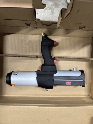 3M - 7100249137 - 3M Performance Pneumatic Applicator 09930 200 mL (1EA)