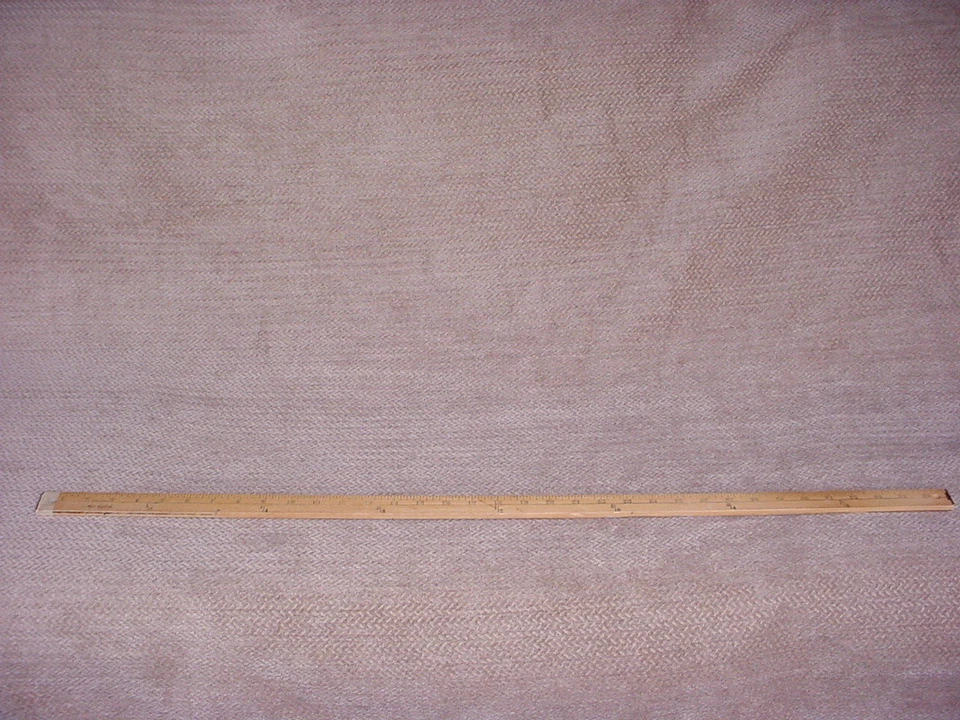 3-5/8Y Pindler Rom024 Roma Sahara Grey Beige Chevron Chenille Upholstery Fabric - Image 4 of 4