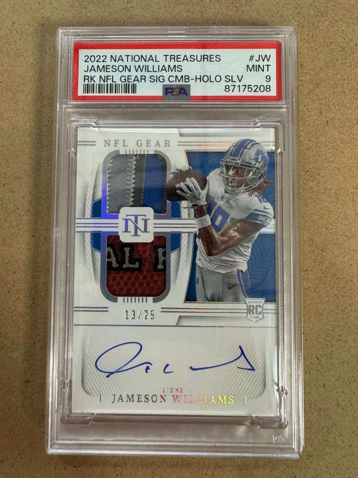 Jameson Williams Panini National Treasures Rookie NFL Gear Signature Combos #JW Holo Silver