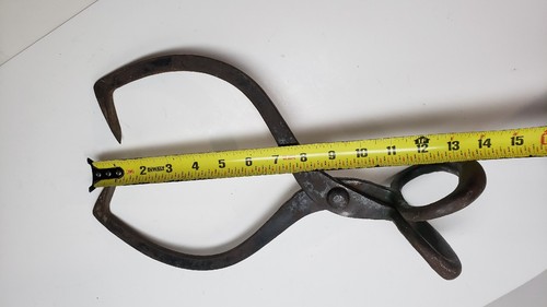 ANTIQUE VINTAGE IRON ICE BLOCK LOGGING TONGS TOOL PRIMITIVE NOSTALGIC DISPLAY - Picture 4 of 15