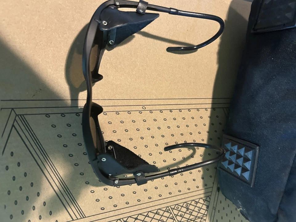 Gafas de sol Julbo Glacier Spectron marco negro azul espejo protectores laterales Foto 4 de 4