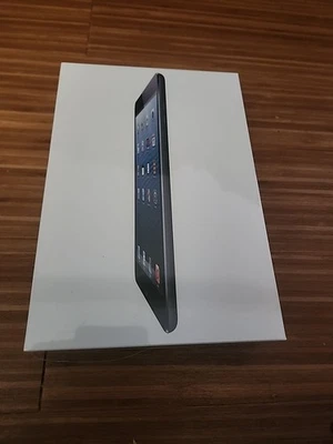 Neu ungeöffnet erste Generation 16GB Apple Mini iPad A1432 DEMO - Bild 1 von 4
