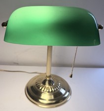 Green Glass Banker Desk Lamp Brass Finish Pull Chain Tested Works Emerald Shade
