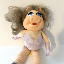 Vintage 1977 Jim Henson Fisher Price Miss Piggy Doll Muppets