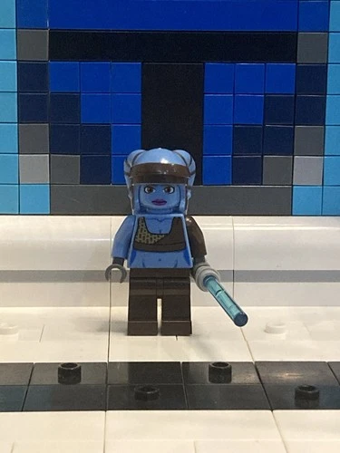 Lego Star Wars 8098 Aayla Secura Minifigure (Clone Turbo Tank 8098)