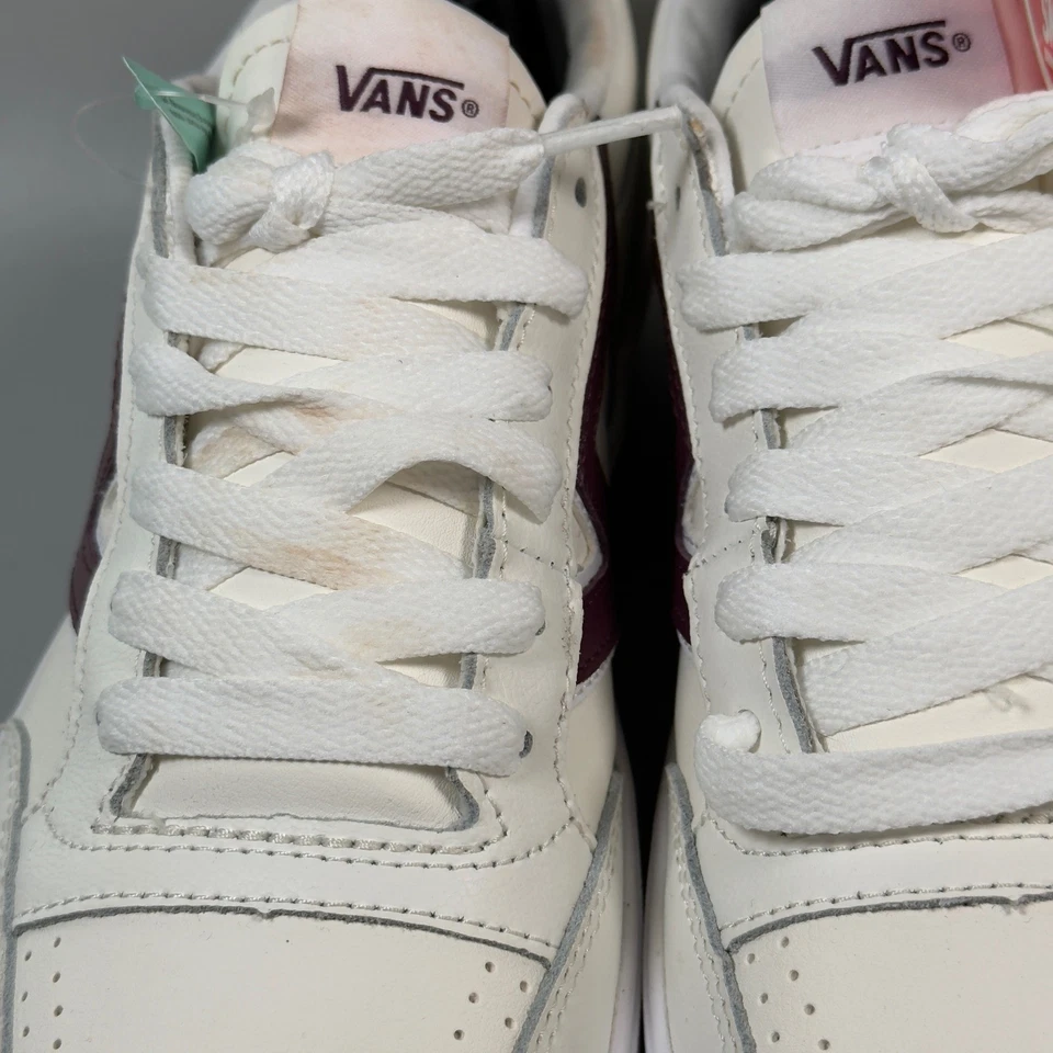 Vans Lowland CC ComfyCush Women 9 Skate Sneaker Off White Burgundy Two Tone Shoe - Image 4 of 4