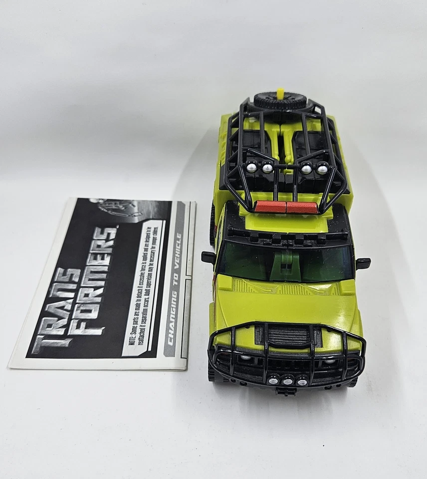 Transformers Movie Autobot Ratchet Action Figure Out of Box with Manual 2007 - Image 3 of 4