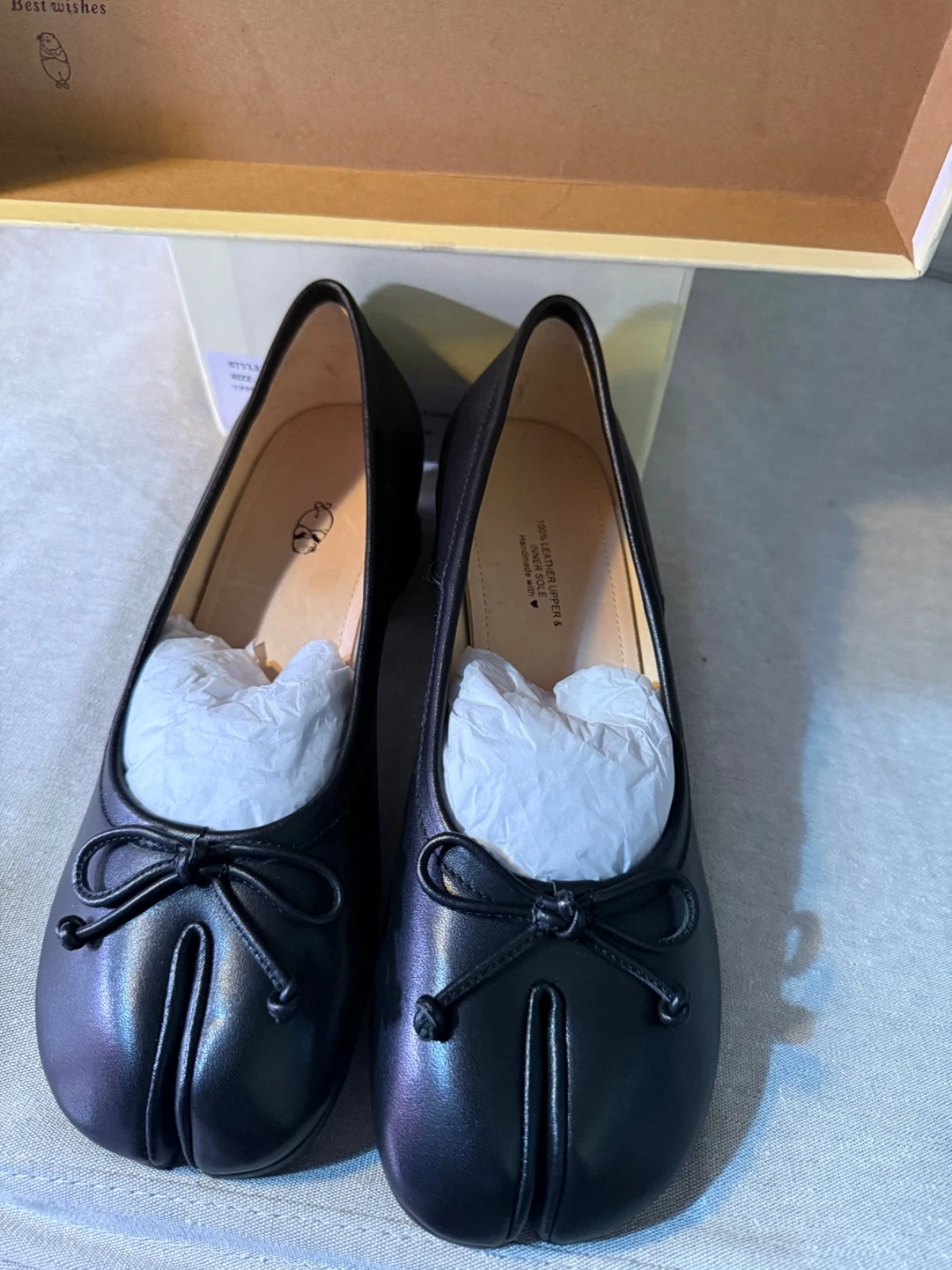 Tabi Japanese shoes feature split between big toe and the rest