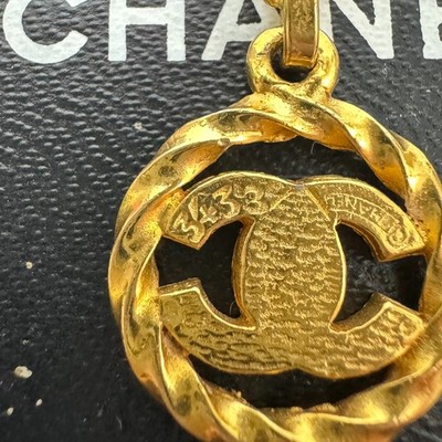 CHANEL 3438 COCO Mark CC Logo Necklace Rhinestone Gold Vintage