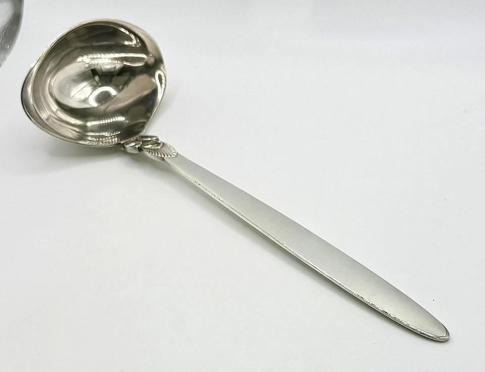 Cucharón de plata esterlina Georg Jensen Cactus - 7 3/8" - sin monograma 65,7 g Foto 3 de 4